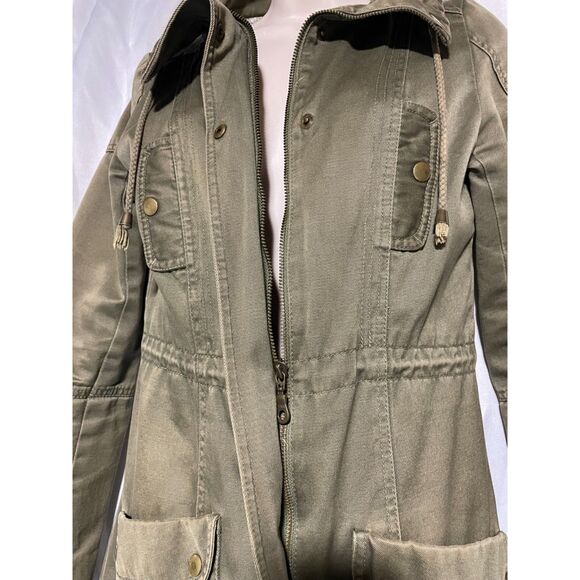 Divided  size 4 cool lightweight jacket! - Picture 7 of 10